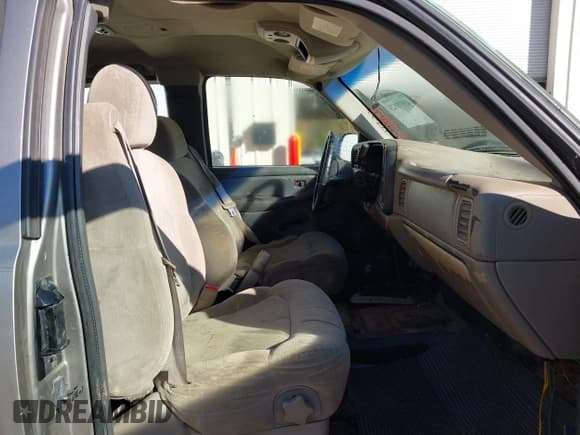 ✅ 2002 Chevrolet Silverado 1500 LS • VIN: 2GCEK19V321131869 • Lot: 43578823. Listed on IAAI with 287,316 mi. Free auction sales archive from the USA and detailed vehicle history report at DreamBid. Image 5.