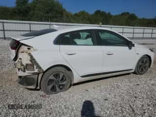 2018 Hyundai Ioniq SEL с VIN KMHC75LC8JU077507, выставлен на аукционе Copart как лот 72472544 с пробегом 119 773 миль миль и Списание • Salvage title. История ставок и продаж доступна на DreamBid. Изображение 3.