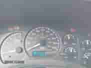 2002 Chevrolet Tahoe LS с VIN 1GNEC13Z42R220342, выставлен на аукционе IAAI как лот 43346998 с пробегом 173 821 миль миль и . История ставок и продаж доступна на DreamBid. Изображение 7.