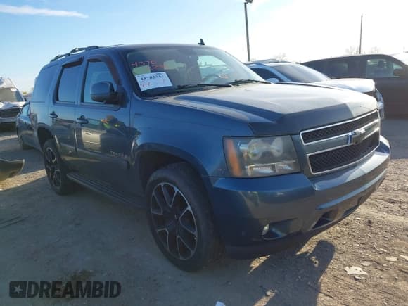 ✅ 2008 Chevrolet Tahoe LTZ • VIN: 1GNFK13028J123740 • Lot: 43702233. Listed on IAAI with 207,791 mi. Free auction sales archive from the USA and detailed vehicle history report at DreamBid. Image 1.