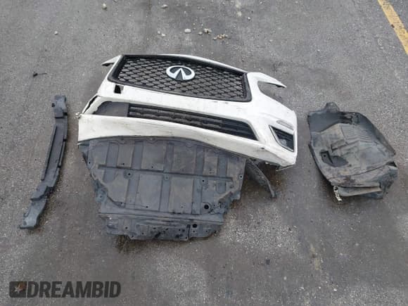 ✅ 2019 Infiniti Q50 Luxe • VIN: JN1EV7AP0KM543195 • Lot: 43446909. Listed on IAAI with 124,233 mi. Free auction sales archive from the USA and detailed vehicle history report at DreamBid. Image 12.