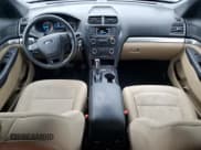 ✅ 2017 Ford Explorer • VIN: 1FM5K8BH2HGB48585 • Lot: 69633345. Wystawiony na Copart z przebiegiem 138 785 mil. Bezpłatny archiwum sprzedaży aukcyjnych z USA i szczegółowy raport historii pojazdu na DreamBid. Zdjęcie 8.