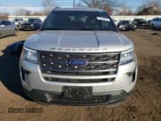 ✅ 2018 Ford Explorer XLT • VIN: 1FM5K8D88JGA61261 • Lot: 93478015. Wystawiony na Copart z przebiegiem 83 840 mil. Bezpłatny archiwum sprzedaży aukcyjnych z USA i szczegółowy raport historii pojazdu na DreamBid. Zdjęcie 5.