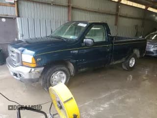 ✅ 1999 Ford F-250 XL • VIN: 1FTNF20L9XEE52553 • Lot: 56112035. Listed on Copart with 114,086 mi. Free auction sales archive from the USA and detailed vehicle history report at DreamBid. Image 1.