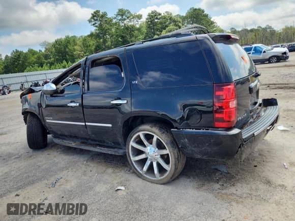 ✅ 2010 Chevrolet Tahoe LTZ • VIN: 1GNUCCE06AR207449 • Lot: 62943685. Listed on Copart with Not provided. Free auction sales archive from the USA and detailed vehicle history report at DreamBid. Image 2.