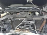 ✅ 2006 Chevrolet Silverado 2500HD LT2 • VIN: 1GCHK23U86F134204 • Lot: 68744365. Wystawiony na Copart z przebiegiem 203 046 mil. Bezpłatny archiwum sprzedaży aukcyjnych z USA i szczegółowy raport historii pojazdu na DreamBid. Zdjęcie 11.