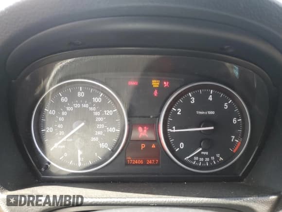 ✅ 2008 BMW 3 Series 328i • VIN: WBAVA33508KX85838 • Lot: 52621395. Wystawiony na Copart z przebiegiem 172 406 mil. Bezpłatny archiwum sprzedaży aukcyjnych z USA i szczegółowy raport historii pojazdu na DreamBid. Zdjęcie 9.