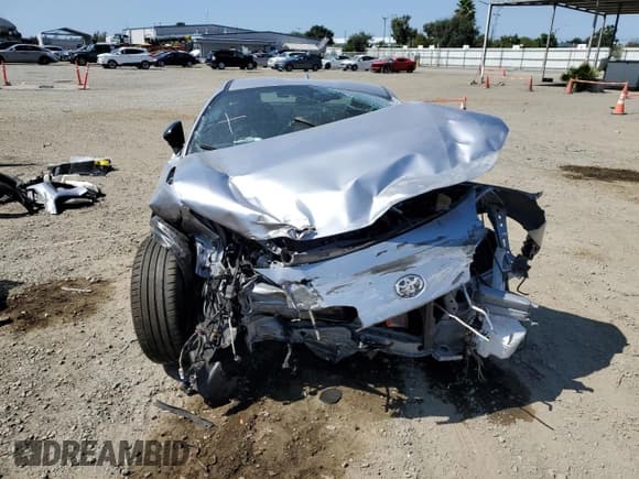 ✅ 2024 Toyota 86 • VIN: JF1ZNBB15R9754116 • Лот: 81882965. Опубликован ранее на Copart с пробегом Не указан. Бесплатный доступ к архиву аукционных продаж из США и подробный отчёт об истории автомобиля на DreamBid. Изображение 5.