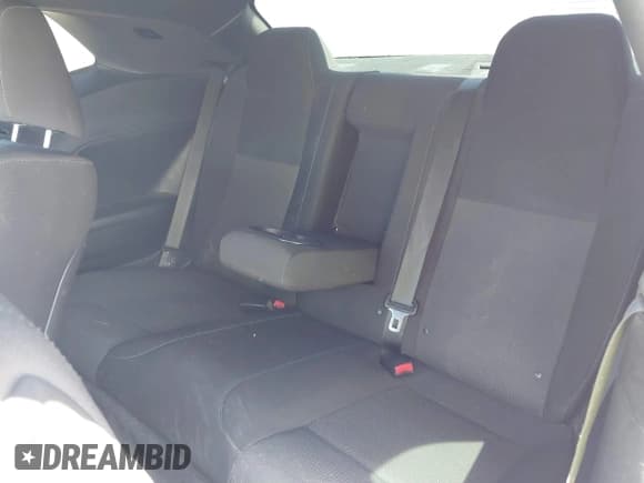 ✅ 2015 Dodge Challenger R/T Scat Pack Shaker • VIN: 2C3CDZFJ7FH833230 • Lot: 42818654. Listed on IAAI with 55,197 mi. Free auction sales archive from the USA and detailed vehicle history report at DreamBid. Image 8.