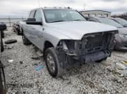 ✅ 2018 Ram 2500 Big Horn • VIN: 3C6UR5MJ1JG102774 • Lot: 85243574. Wystawiony na Copart z przebiegiem 112 579 mil. Bezpłatny archiwum sprzedaży aukcyjnych z USA i szczegółowy raport historii pojazdu na DreamBid. Zdjęcie 4.