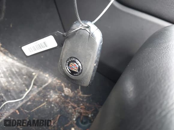 ✅ 2015 Cadillac XTS Livery • VIN: 2G61U5S32F9204216 • Лот: 42840047. Опубликован ранее на IAAI с пробегом 228 386 миль. Бесплатный доступ к архиву аукционных продаж из США и подробный отчёт об истории автомобиля на DreamBid. Изображение 11.