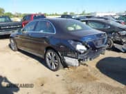 ✅ 2018 Mercedes-Benz C 300 • VIN: 55SWF4KB4JU248638 • Lot: 42972326. Wystawiony na IAAI z przebiegiem 96 485 mil. Bezpłatny archiwum sprzedaży aukcyjnych z USA i szczegółowy raport historii pojazdu na DreamBid. Zdjęcie 3.