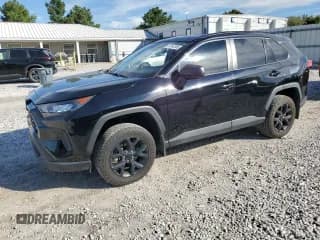 ✅ 2021 Toyota RAV4 LE • VIN: 2T3F1RFV0MC246855 • Лот: 87042365. Опубликован ранее на Copart с пробегом 48 096 миль. Бесплатный доступ к архиву аукционных продаж из США и подробный отчёт об истории автомобиля на DreamBid. Изображение 1.