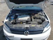 ✅ 2014 Volkswagen Jetta TDI w/Premium/Nav • VIN: 3VWLL7AJXEM366828 • Lot: 42392563. Listed on IAAI with 132,924 mi. Free auction sales archive from the USA and detailed vehicle history report at DreamBid. Image 10.