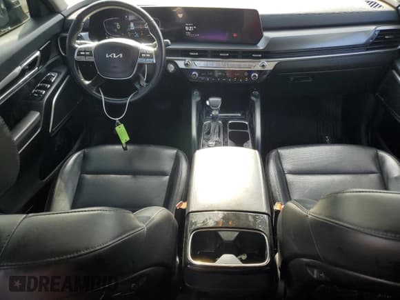 ✅ 2023 Kia Telluride S • VIN: 5XYP64GC9PG390959 • Лот: 61090215. Опубликован ранее на Copart с пробегом 72 245 миль. Бесплатный доступ к архиву аукционных продаж из США и подробный отчёт об истории автомобиля на DreamBid. Изображение 8.