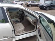 ✅ 2002 Oldsmobile Aurora • VIN: 1G3GR64H524128107 • Lot: 43307374. Listed on IAAI with 157,189 mi. Free auction sales archive from the USA and detailed vehicle history report at DreamBid. Image 5.