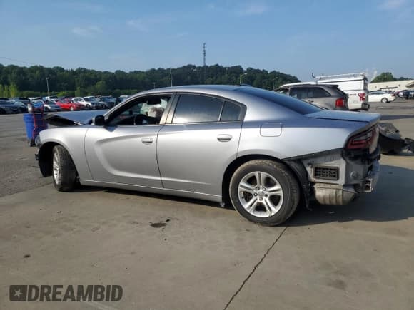✅ 2015 Dodge Charger SE • VIN: 2C3CDXBG9FH813365 • Лот: 67830855. Опубликован ранее на Copart с пробегом 191 437 миль. Бесплатный доступ к архиву аукционных продаж из США и подробный отчёт об истории автомобиля на DreamBid. Изображение 2.