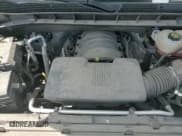 ✅ 2023 GMC Sierra 1500 • VIN: 3GTNUAED5PG359118 • Lot: 50886165. Wystawiony na Copart z przebiegiem 68 152 mil. Bezpłatny archiwum sprzedaży aukcyjnych z USA i szczegółowy raport historii pojazdu na DreamBid. Zdjęcie 13.