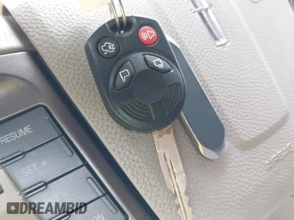 ✅ 2013 Lincoln Navigator • VIN: 5LMJJ2J58DEL01480 • Лот: 42400119. Опубликован ранее на IAAI с пробегом 129 181 миль. Бесплатный доступ к архиву аукционных продаж из США и подробный отчёт об истории автомобиля на DreamBid. Изображение 11.