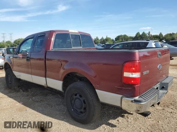 ✅ 2004 Ford F-150 STX • VIN: 1FTRX14W84NB22511 • Lot: 70489885. Wystawiony na Copart z przebiegiem 149 815 mil. Bezpłatny archiwum sprzedaży aukcyjnych z USA i szczegółowy raport historii pojazdu na DreamBid. Zdjęcie 2.