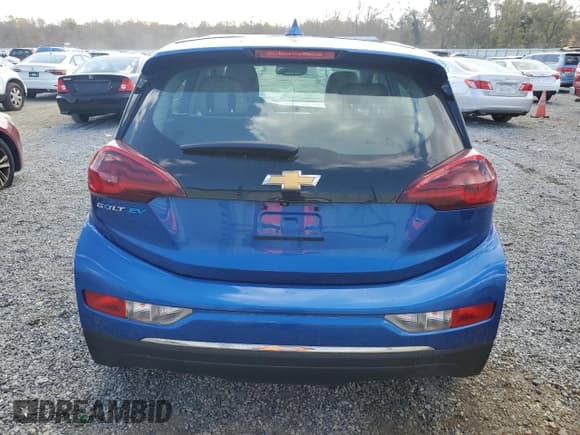 ✅ 2021 Chevrolet Bolt EV LT • VIN: 1G1FY6S02M4102748 • Lot: 78470144. Wystawiony na Copart z przebiegiem 37 878 mil. Bezpłatny archiwum sprzedaży aukcyjnych z USA i szczegółowy raport historii pojazdu na DreamBid. Zdjęcie 6.