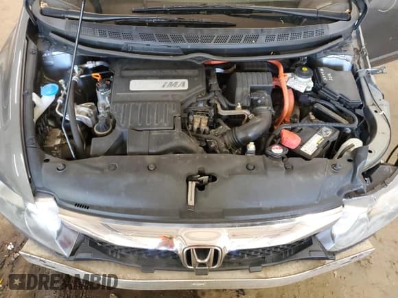 ✅ 2010 Honda Civic • VIN: JHMFA3F27AS007954 • Lot: 80250135. Wystawiony na Copart z przebiegiem 111 925 mil. Bezpłatny archiwum sprzedaży aukcyjnych z USA i szczegółowy raport historii pojazdu na DreamBid. Zdjęcie 11.