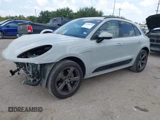 ✅ 2022 Porsche Macan • VIN: WP1AA2A53NLB11184 • Lot: 43338674. Wystawiony na IAAI z przebiegiem 30 516 mil. Bezpłatny archiwum sprzedaży aukcyjnych z USA i szczegółowy raport historii pojazdu na DreamBid. Zdjęcie 2.