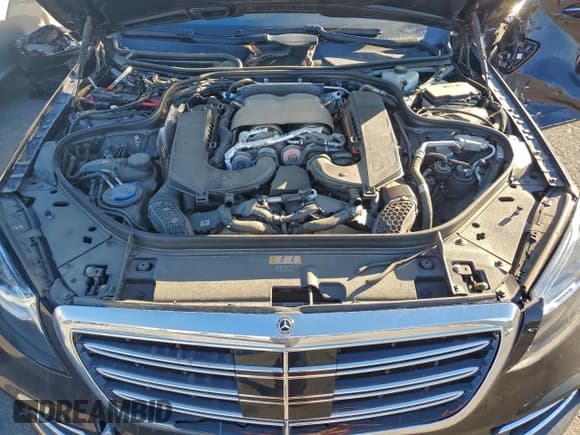 ✅ 2020 Mercedes-Benz S 560 • VIN: W1KUG8DB1LA558709 • Lot: 95174965. Wystawiony na Copart z przebiegiem Nie podano. Bezpłatny archiwum sprzedaży aukcyjnych z USA i szczegółowy raport historii pojazdu na DreamBid. Zdjęcie 11.