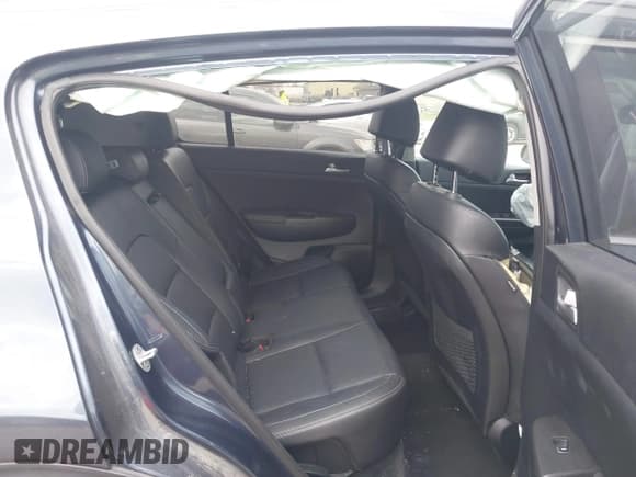 ✅ 2017 Kia Sportage EX • VIN: KNDPNCAC9H7150637 • Lot: 43574176. Wystawiony na IAAI z przebiegiem 111 315 mil. Bezpłatny archiwum sprzedaży aukcyjnych z USA i szczegółowy raport historii pojazdu na DreamBid. Zdjęcie 8.