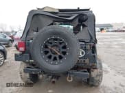 ✅ 2008 Jeep Wrangler Unlimited X • VIN: 1J4GA39138L641138 • Lot: 41986230. Listed on IAAI with 215,026 mi. Free auction sales archive from the USA and detailed vehicle history report at DreamBid. Image 17.