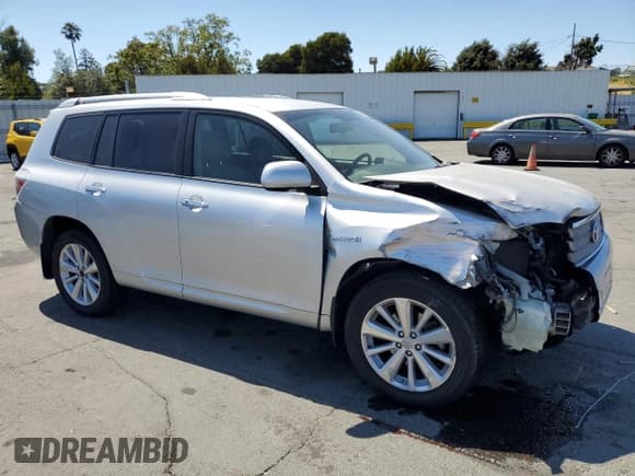 ✅ 2009 Toyota Highlander • VIN: JTEEW41A492026357 • Lot: 65253885. Listed on Copart with 92,641 mi. Free auction sales archive from the USA and detailed vehicle history report at DreamBid. Image 4.
