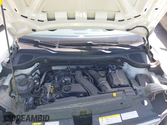 ✅ 2022 Volkswagen Taos S • VIN: 3VVAX7B24NM051868 • Lot: 42399038. Wystawiony na IAAI z przebiegiem 45 383 mil. Bezpłatny archiwum sprzedaży aukcyjnych z USA i szczegółowy raport historii pojazdu na DreamBid. Zdjęcie 10.