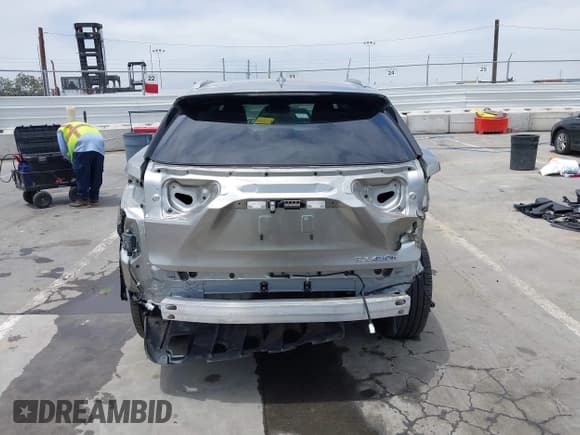 ✅ 2022 Lexus RX 450h • VIN: 2T2HGMDA1NC094391 • Lot: 42540195. Listed on IAAI with 33,328 mi. Free auction sales archive from the USA and detailed vehicle history report at DreamBid. Image 17.