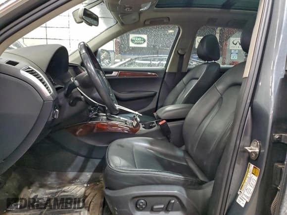 ✅ 2012 Audi Q5 Premium Plus • VIN: WA1LFAFP2CA121076 • Lot: 96114945. Wystawiony na Copart z przebiegiem 112 429 mil. Bezpłatny archiwum sprzedaży aukcyjnych z USA i szczegółowy raport historii pojazdu na DreamBid. Zdjęcie 7.