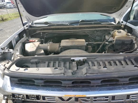 ✅ 2022 Chevrolet Silverado 2500HD • VIN: 1GC0YNE79NF136689 • Lot: 71983673. Wystawiony na Copart z przebiegiem 75 982 mil. Bezpłatny archiwum sprzedaży aukcyjnych z USA i szczegółowy raport historii pojazdu na DreamBid. Zdjęcie 11.