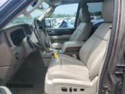 ✅ 2015 Lincoln Navigator • VIN: 5LMJJ3JT9FEJ03238 • Лот: 60411155. Опубликован ранее на Copart с пробегом 188 083 миль. Бесплатный доступ к архиву аукционных продаж из США и подробный отчёт об истории автомобиля на DreamBid. Изображение 7.