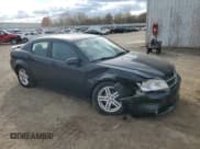 ✅ 2010 Dodge Avenger R/T • VIN: 1B3CC5FBXAN129542 • Лот: 90696235. Опубликован ранее на Copart с пробегом 123 258 миль. Бесплатный доступ к архиву аукционных продаж из США и подробный отчёт об истории автомобиля на DreamBid. Изображение 4.