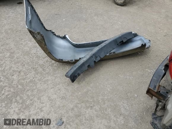 ✅ 2013 Volkswagen Jetta Comfortline • VIN: 3VWDL7AJ0DM247575 • Lot: 53722715. Wystawiony na Copart z przebiegiem 256 015 mil. Bezpłatny archiwum sprzedaży aukcyjnych z USA i szczegółowy raport historii pojazdu na DreamBid. Zdjęcie 12.