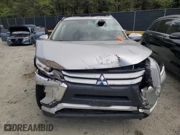 ✅ 2019 Mitsubishi Eclipse Cross ES • VIN: JA4AT3AA3KZ018649 • Лот: 84567085. Опубликован ранее на Copart с пробегом 117 637 миль. Бесплатный доступ к архиву аукционных продаж из США и подробный отчёт об истории автомобиля на DreamBid. Изображение 5.