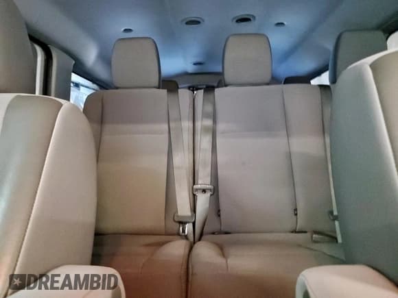 ✅ 2018 Nissan NV NV3500 HD S • VIN: 5BZBF0AA8JN850770 • Lot: 82133645. Wystawiony na Copart z przebiegiem 41 317 mil. Bezpłatny archiwum sprzedaży aukcyjnych z USA i szczegółowy raport historii pojazdu na DreamBid. Zdjęcie 10.