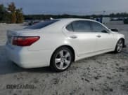 ✅ 2010 Lexus LS 460 L • VIN: JTHGL5EF1A5040610 • Lot: 81599835. Wystawiony na Copart z przebiegiem 162 409 mil. Bezpłatny archiwum sprzedaży aukcyjnych z USA i szczegółowy raport historii pojazdu na DreamBid. Zdjęcie 3.