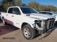 ✅ 2025 Ram 1500 Big Horn • VIN: 1C6SRFFP4SN581506 • Lot: 43837583. Wystawiony na IAAI z przebiegiem 62 566 mil. Bezpłatny archiwum sprzedaży aukcyjnych z USA i szczegółowy raport historii pojazdu na DreamBid. Zdjęcie 1.