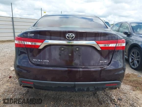 ✅ 2014 Toyota Avalon Limited • VIN: 4T1BK1EBXEU093737 • Лот: 42964042. Опубликован ранее на IAAI с пробегом 356 984 миль. Бесплатный доступ к архиву аукционных продаж из США и подробный отчёт об истории автомобиля на DreamBid. Изображение 16.