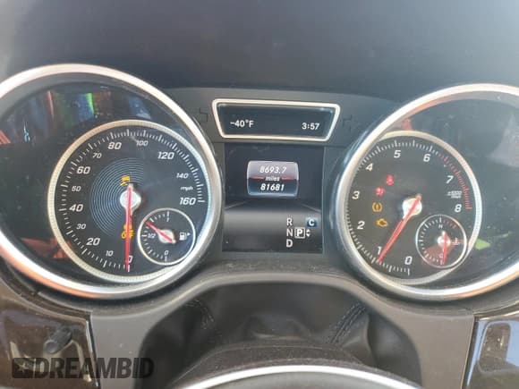 ✅ 2018 Mercedes-Benz GLE 350 • VIN: 4JGDA5HB5JB104048 • Lot: 87043545. Listed on Copart with 81,681 mi. Free auction sales archive from the USA and detailed vehicle history report at DreamBid. Image 9.