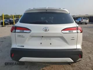 ✅ 2024 Toyota Corolla Cross LE • VIN: 7MUBAABG4RV098892 • Lot: 71555115. Listed on Copart with 8,793 mi. Free auction sales archive from the USA and detailed vehicle history report at DreamBid. Image 6.