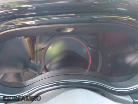 2024 Dodge Durango SRT Hellcat Premium z VIN 1C4SDJH96RC185740, wystawiony jako IAAI lot #42601912 z przebiegiem Nie podano mil oraz . Historia ofert i sprzedaży dostępna na DreamBid. Obrazek 15.