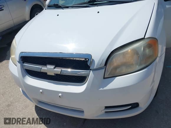 ✅ 2011 Chevrolet Aveo 1LT • VIN: KL1TD5DE7BB257725 • Lot: 42444416. Wystawiony na IAAI z przebiegiem 171 529 mil. Bezpłatny archiwum sprzedaży aukcyjnych z USA i szczegółowy raport historii pojazdu na DreamBid. Zdjęcie 6.