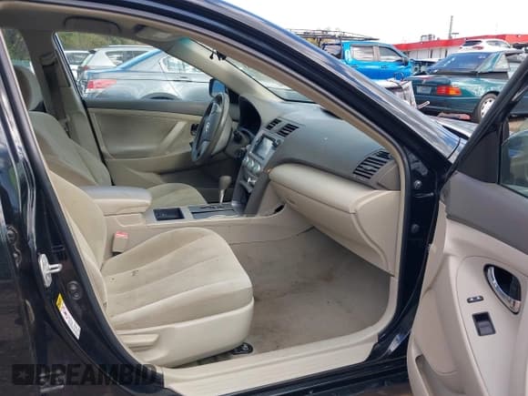 ✅ 2009 Toyota Camry • VIN: 4T1BE46K19U834046 • Lot: 43498943. Listed on IAAI with 225,082 mi. Free auction sales archive from the USA and detailed vehicle history report at DreamBid. Image 5.