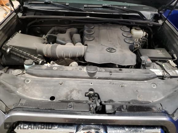 ✅ 2011 Toyota 4Runner SR5 • VIN: JTEBU5JR0B5051247 • Лот: 89629565. Опубликован ранее на Copart с пробегом 172 050 миль. Бесплатный доступ к архиву аукционных продаж из США и подробный отчёт об истории автомобиля на DreamBid. Изображение 12.