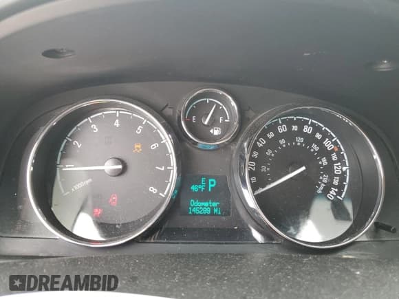 ✅ 2014 Chevrolet Captiva Sport LT • VIN: 3GNAL3EK4ES673033 • Lot: 44429085. Wystawiony na Copart z przebiegiem 145 299 mil. Bezpłatny archiwum sprzedaży aukcyjnych z USA i szczegółowy raport historii pojazdu na DreamBid. Zdjęcie 9.